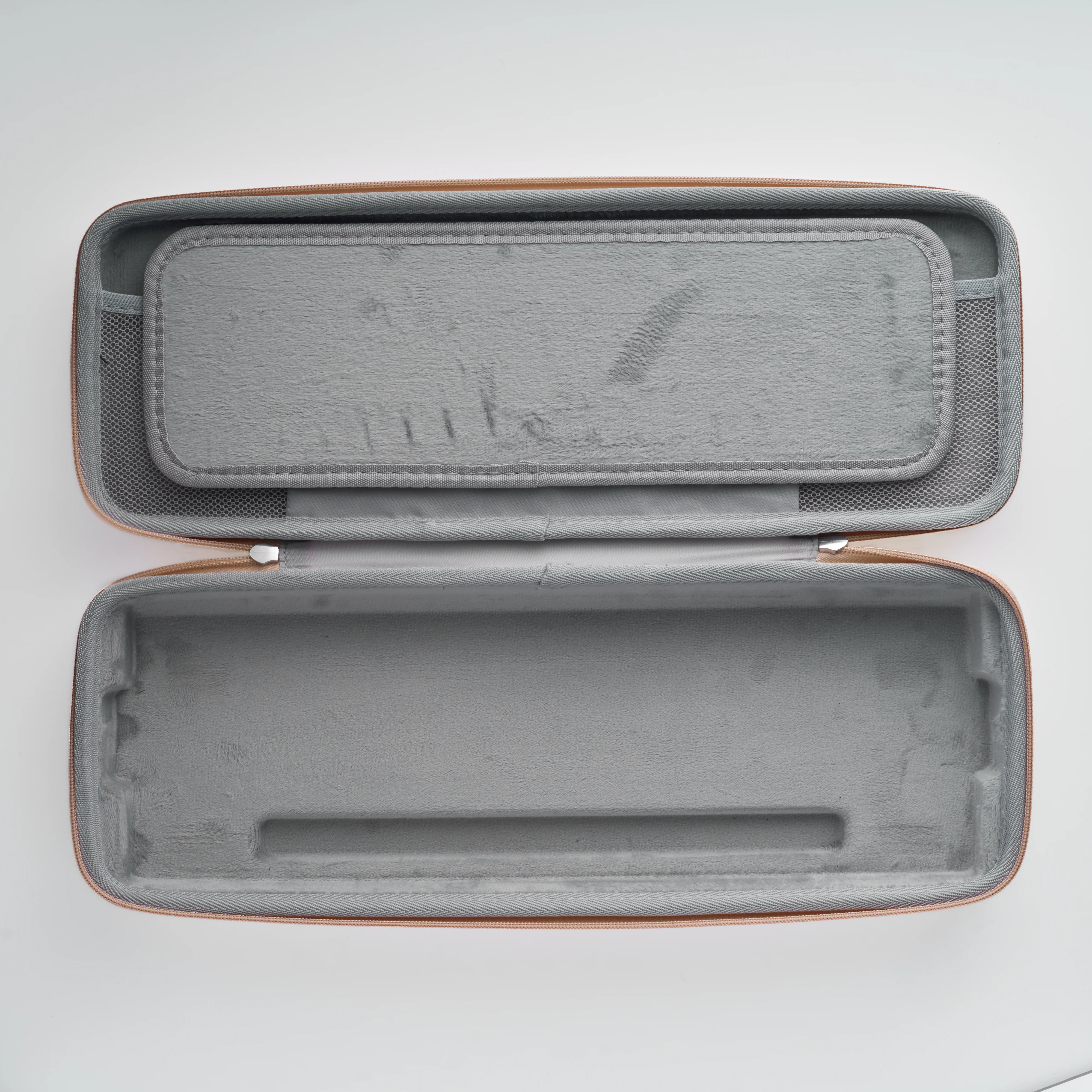 HellCat Alice Mech-01 Protective Case - Image 2
